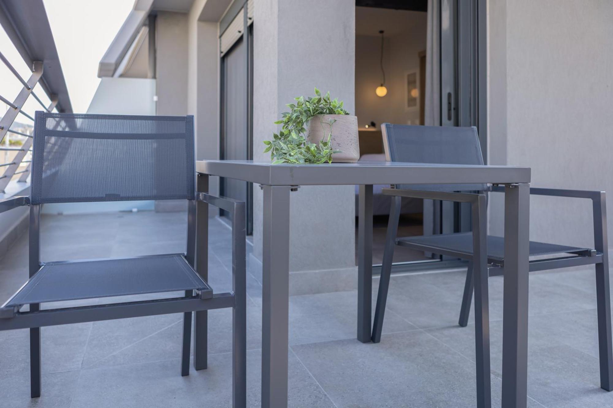 Aeson Premium Living Aparthotel Volos Exteriör bild
