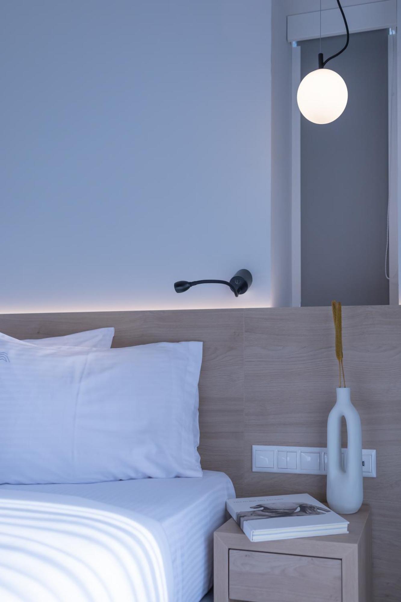 Aeson Premium Living Aparthotel Volos Exteriör bild