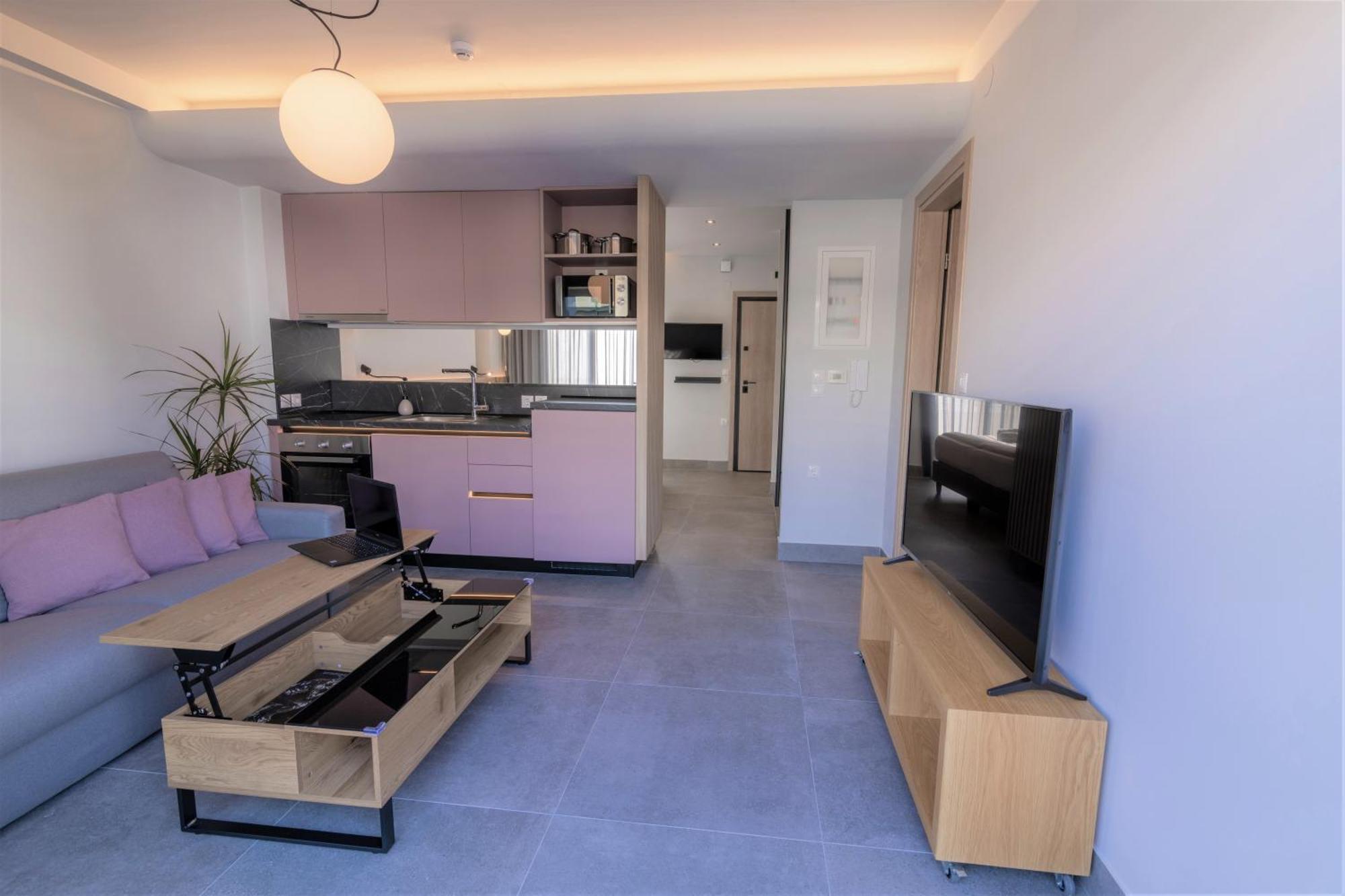 Aeson Premium Living Aparthotel Volos Exteriör bild
