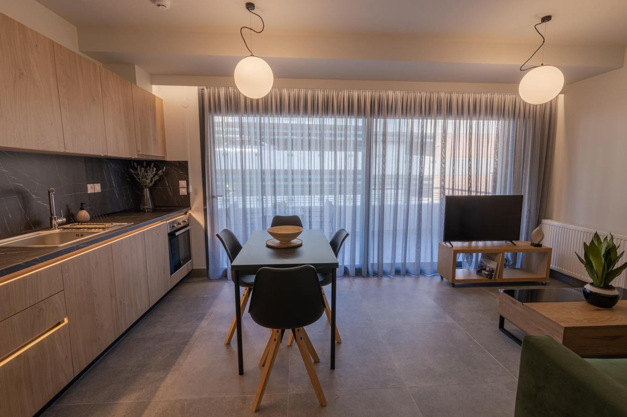 Aeson Premium Living Aparthotel Volos Exteriör bild